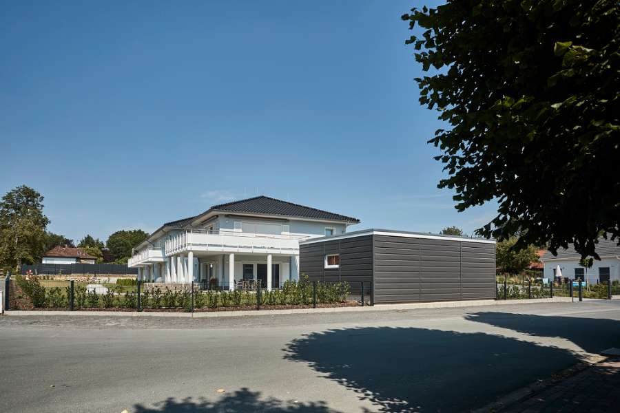 From agricultural history to urban renewal, Grund 5, 31636 Linsburg